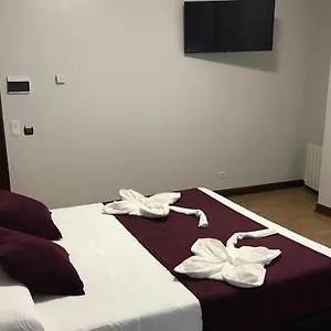 2* Pensión La Salve